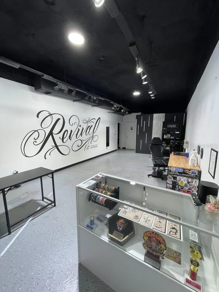 Image 3 of 10 For 1356 Cleveland Street