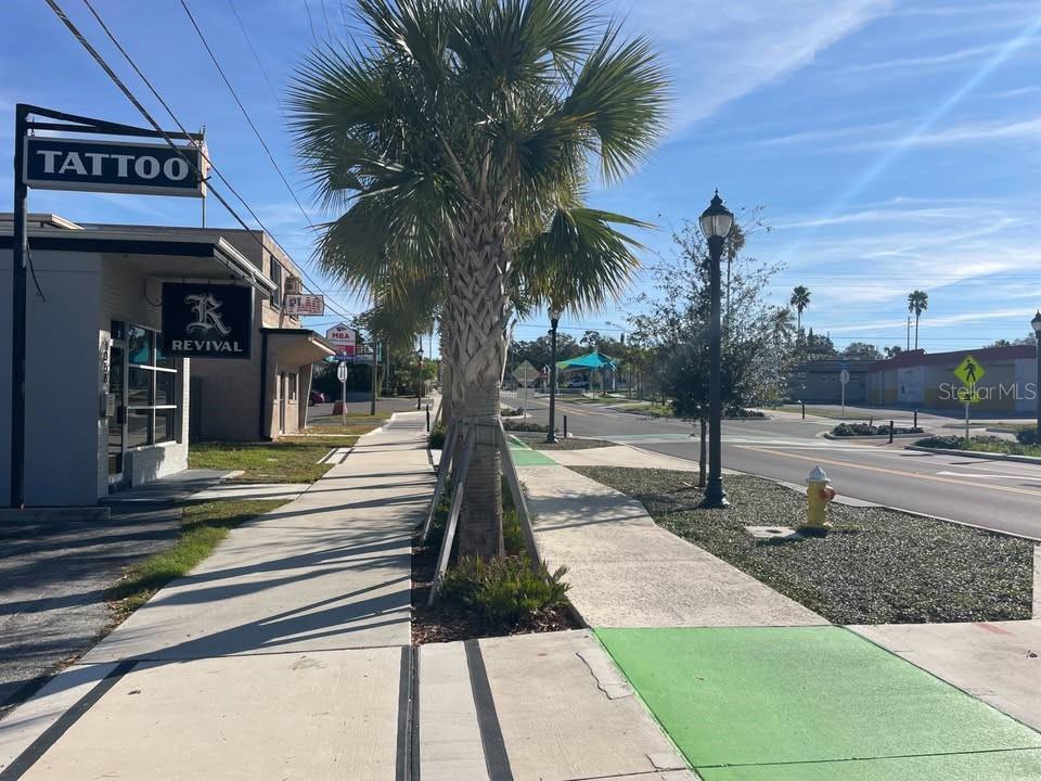 Image 8 of 10 For 1356 Cleveland Street