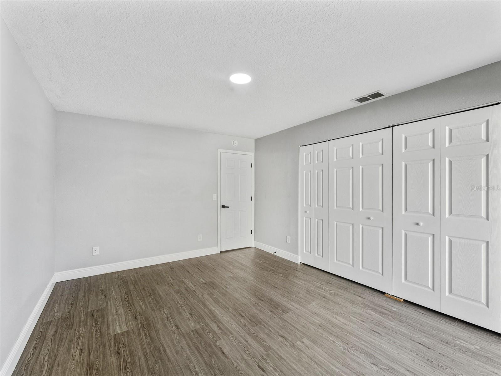 Image 17 of 30 For 10707 Crowngate Lane