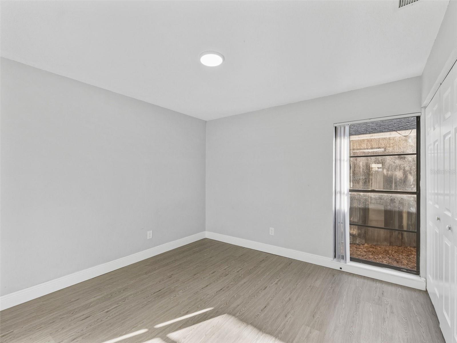 Image 19 of 30 For 10707 Crowngate Lane