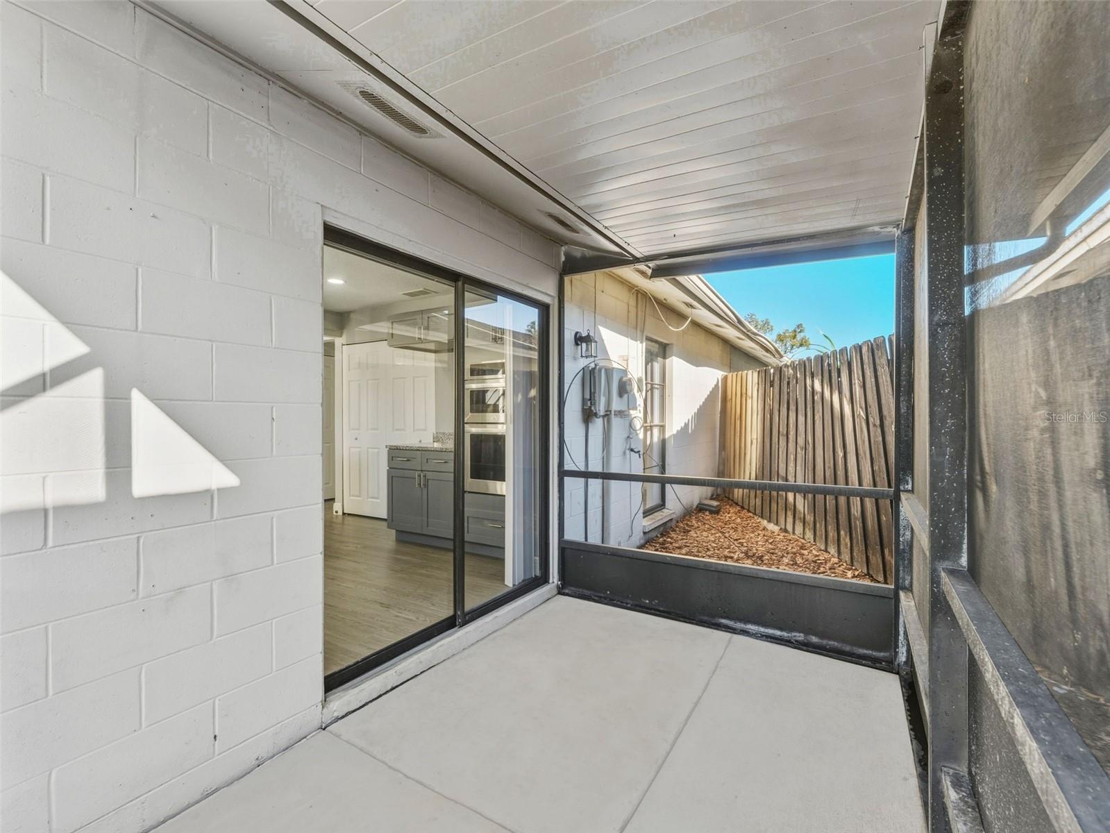 Image 24 of 30 For 10707 Crowngate Lane