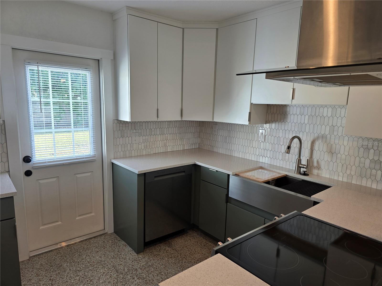 Image 12 of 42 For 430 80th Way