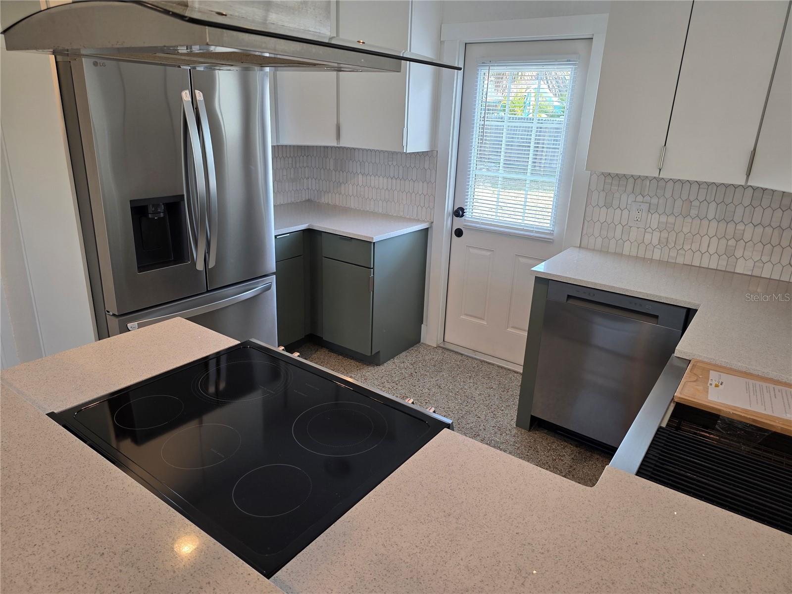 Image 14 of 42 For 430 80th Way