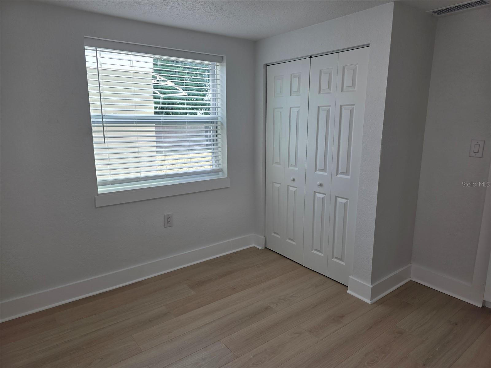 Image 25 of 42 For 430 80th Way