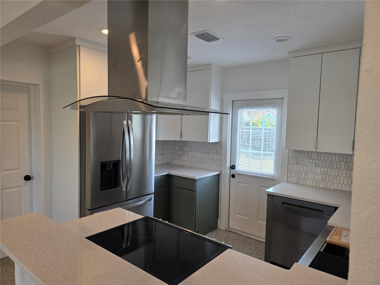 Image 9 of 42 For 430 80th Way