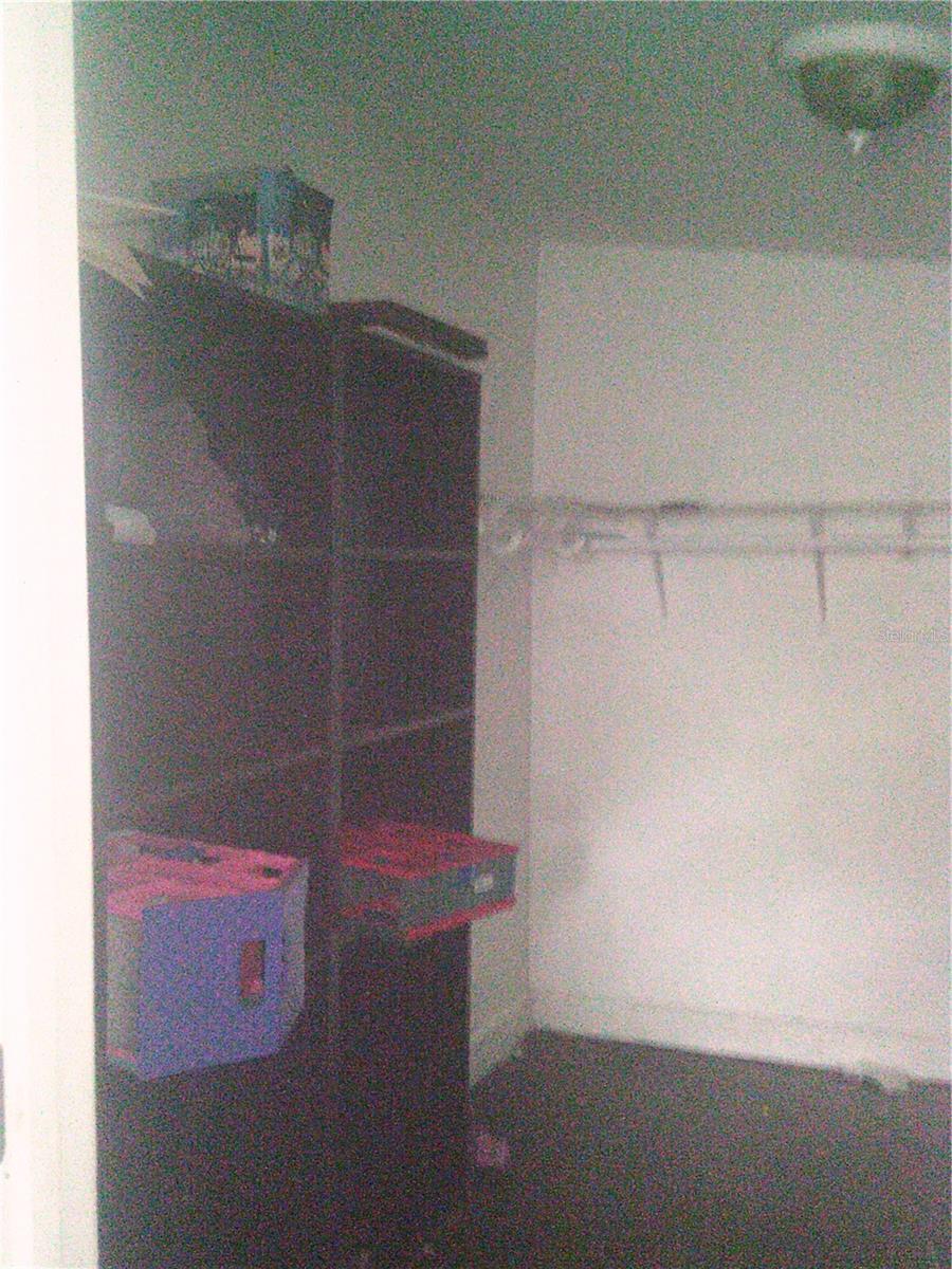 Listing photo id 31 for 11951 Wichers Lane