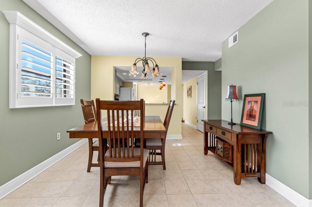 Image 13 of 58 For 1328 Pasadena Avenue S 308