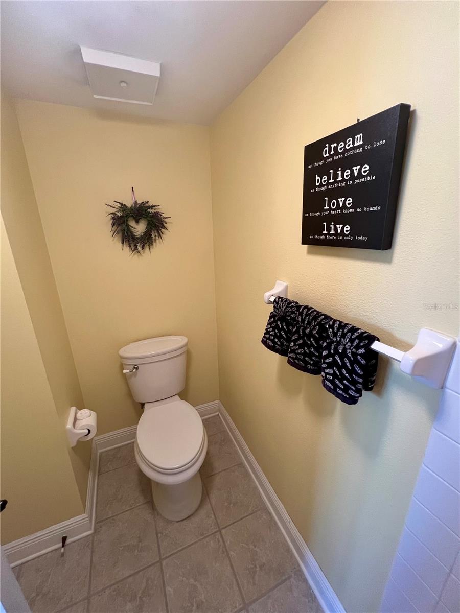 Image 26 of 58 For 1328 Pasadena Avenue S 308