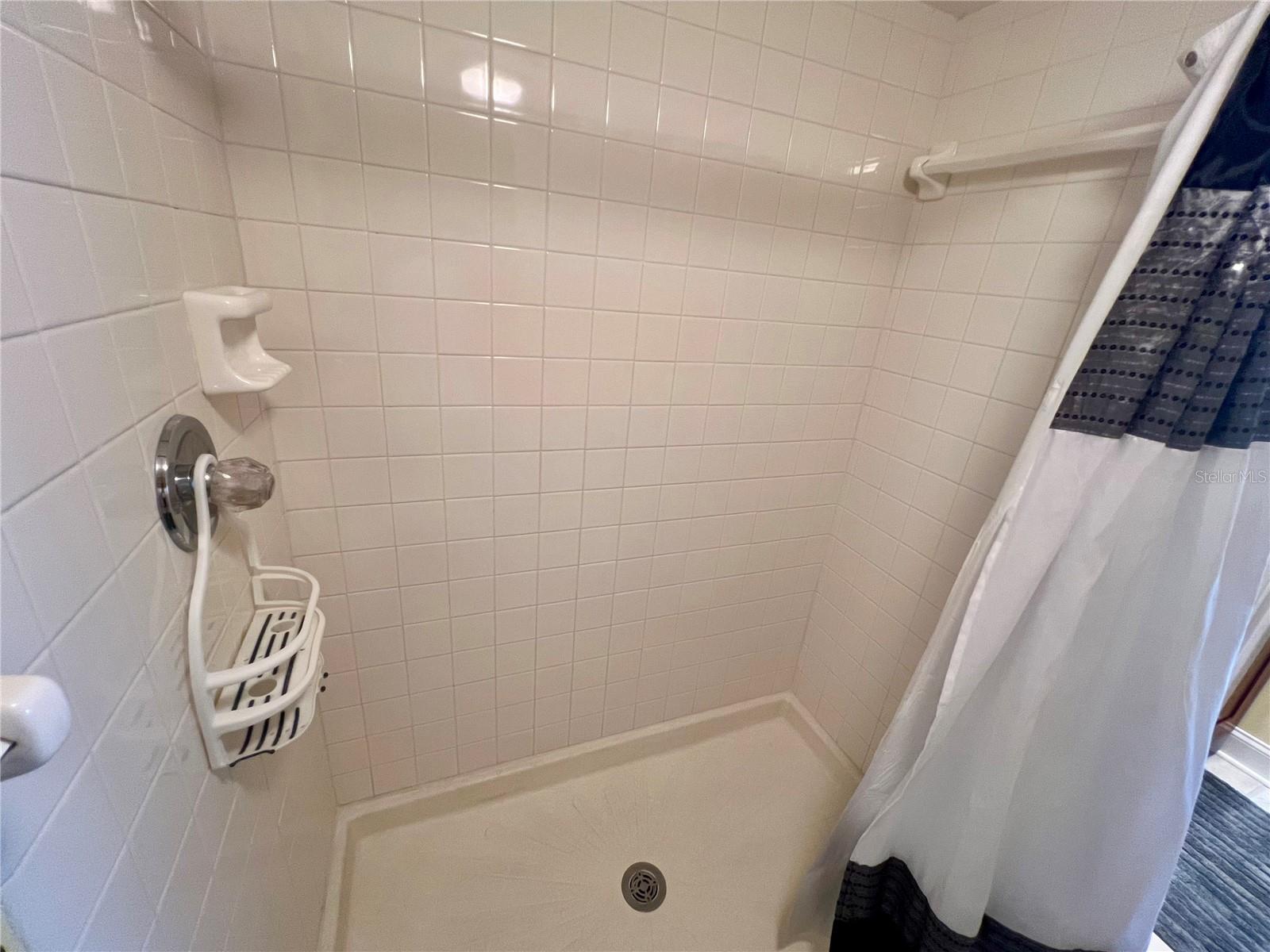 Image 27 of 58 For 1328 Pasadena Avenue S 308