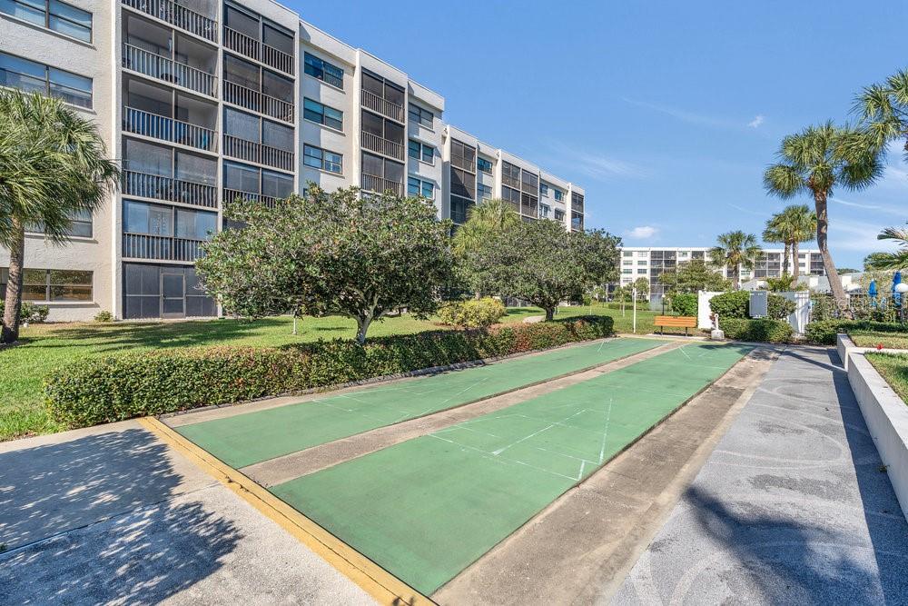 Image 44 of 58 For 1328 Pasadena Avenue S 308