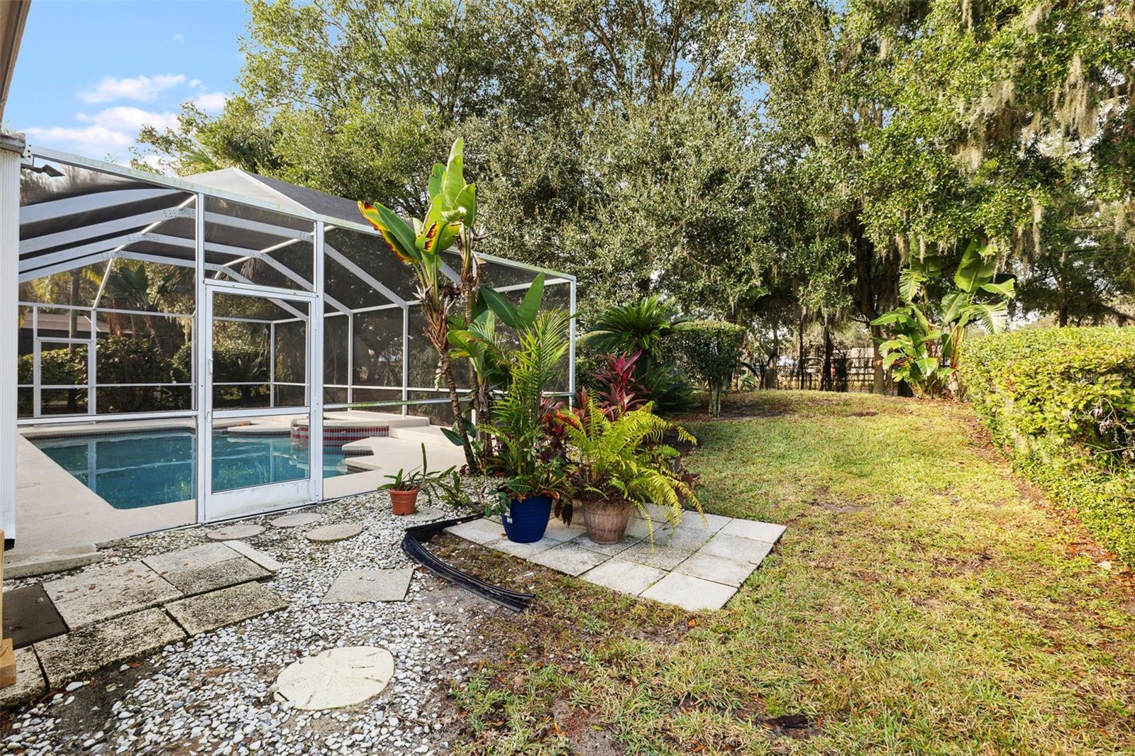 Image 40 of 67 For 4906 Willow Ridge Terrace