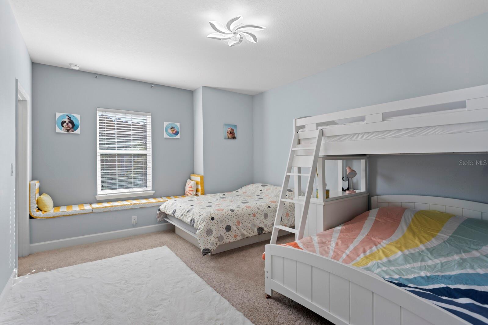 Image 24 of 41 For 8711 Terracina Lake Drive