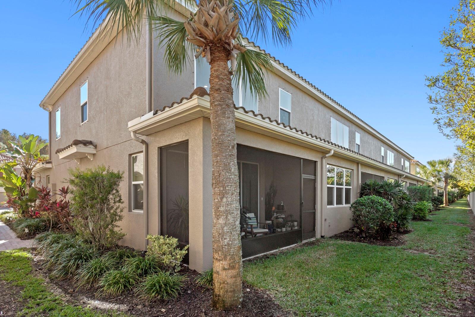 Image 36 of 41 For 8711 Terracina Lake Drive