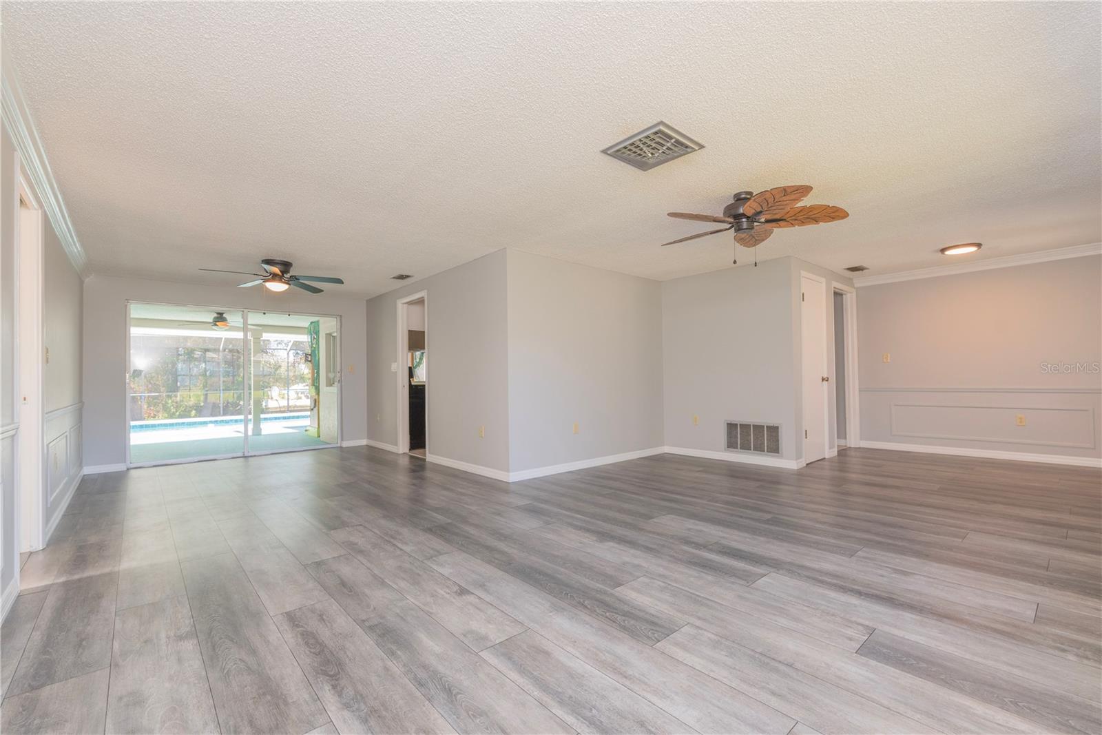 Image 4 of 48 For 12773 Ironwood Circle