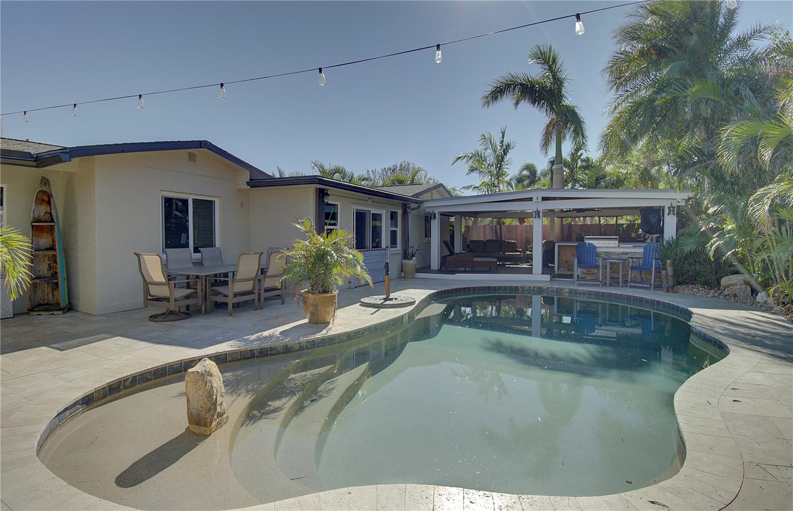 Image 7 of 11 For 707 Pruitt Drive