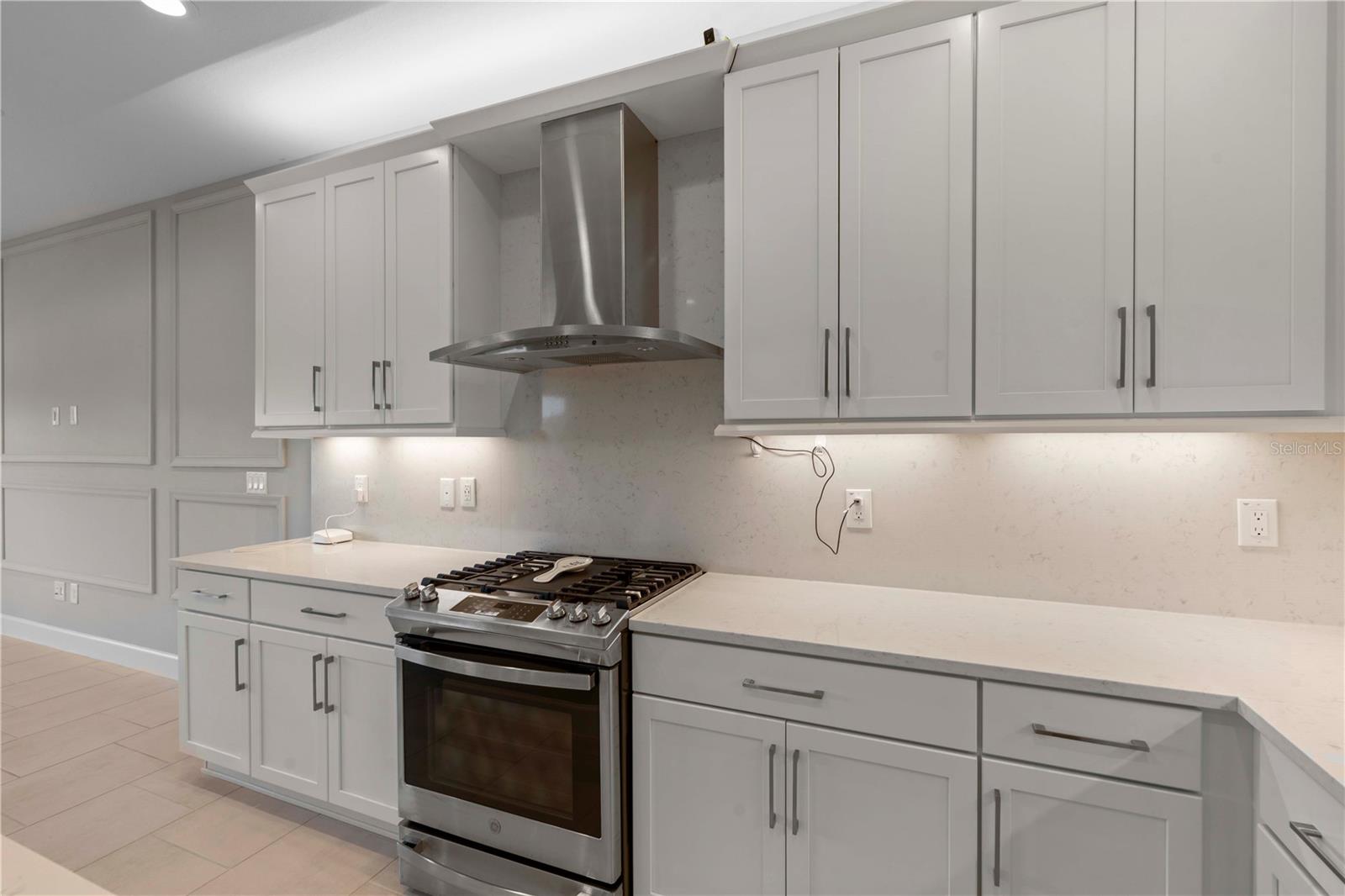 Image 14 of 43 For 3341 Woodland Brook Way