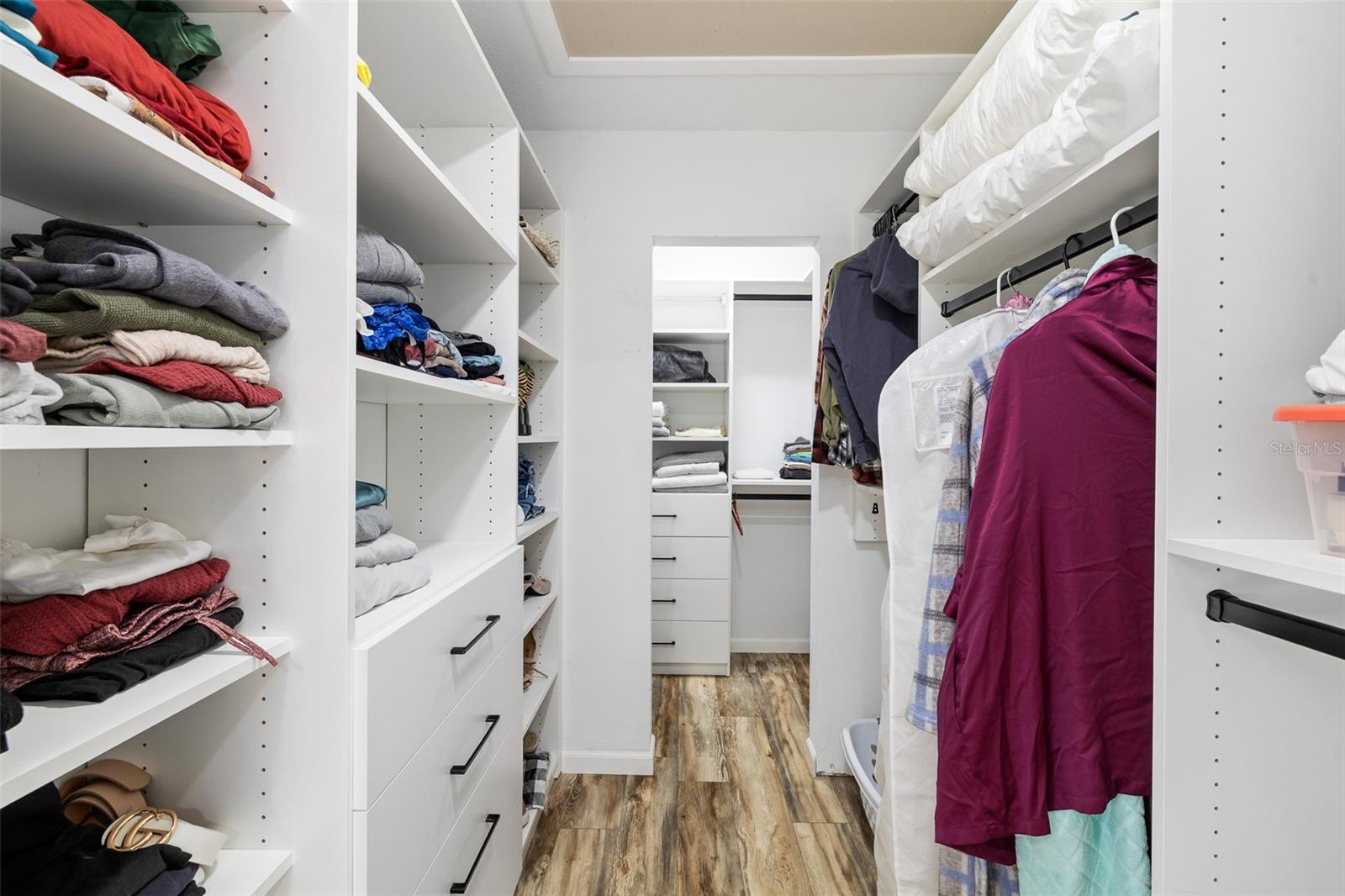 Image 32 of 67 For 11311 40th Street Road