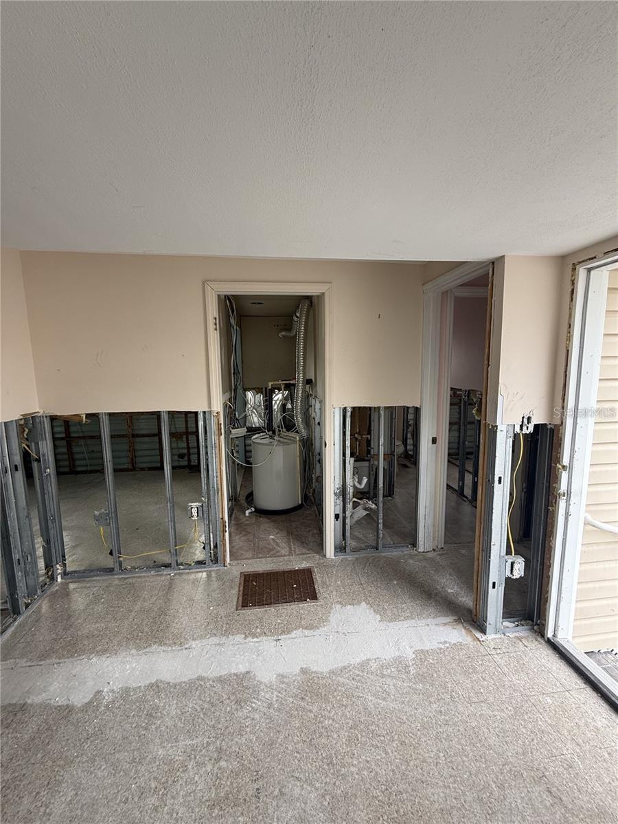 Image 12 of 26 For 8780 43rd Avenue N 131