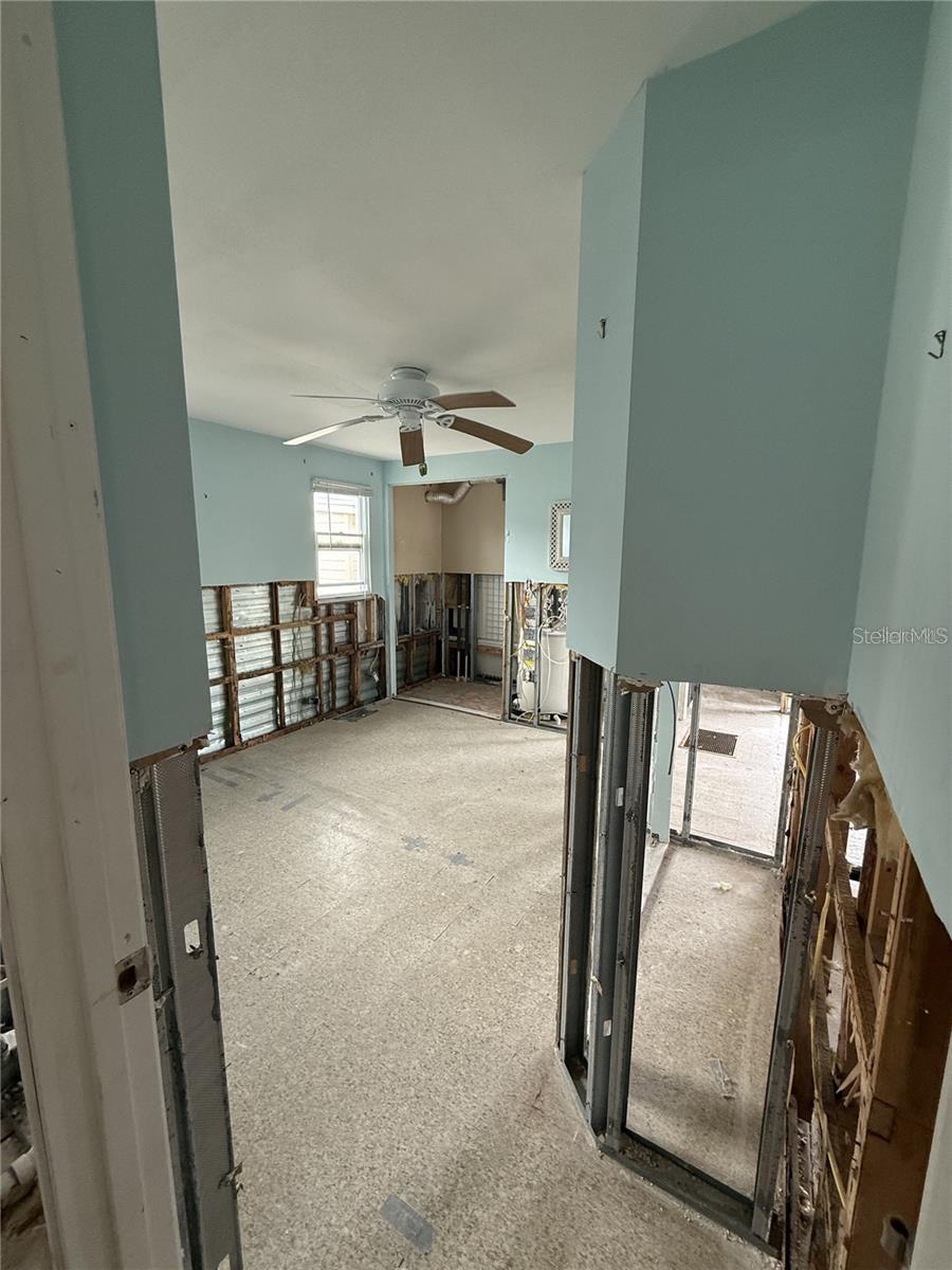 Image 15 of 26 For 8780 43rd Avenue N 131