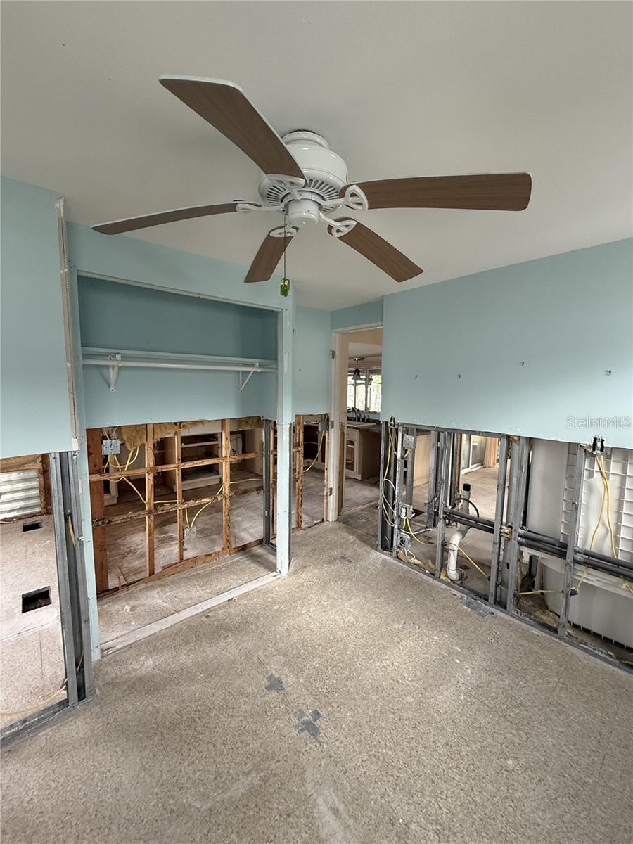 Image 17 of 26 For 8780 43rd Avenue N 131