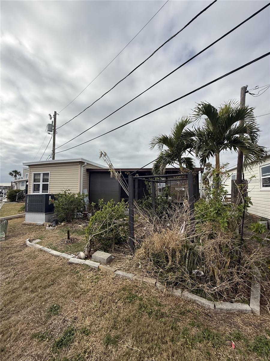 Image 22 of 26 For 8780 43rd Avenue N 131