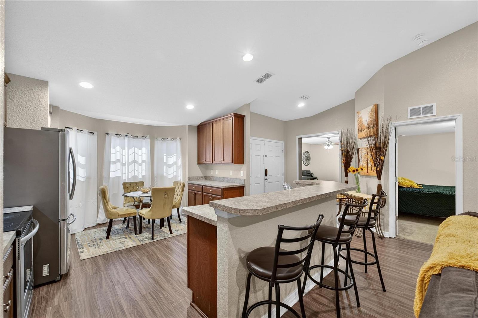 Image 7 of 23 For 2963 Creeks Crossing Boulevard