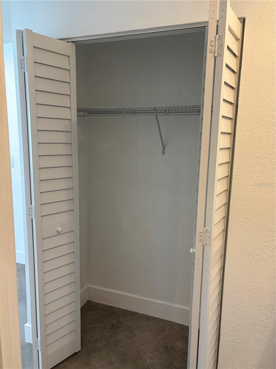 Image 15 of 34 For 5815 Erin Lane S D