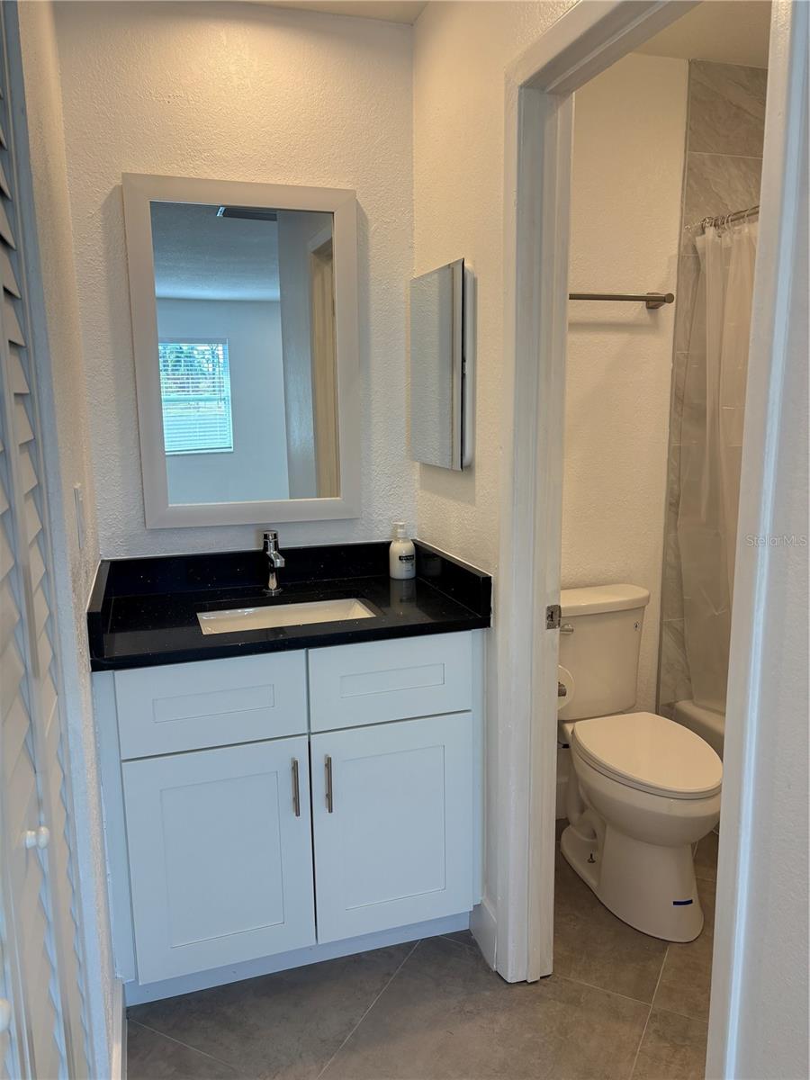 Image 16 of 34 For 5815 Erin Lane S D