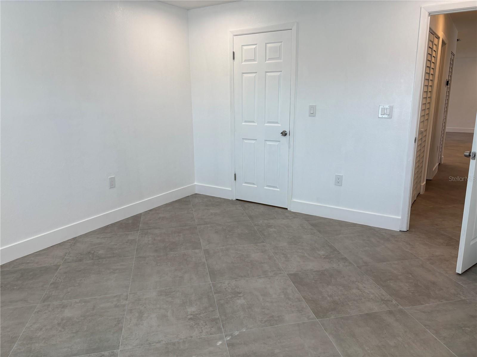 Image 20 of 34 For 5815 Erin Lane S D