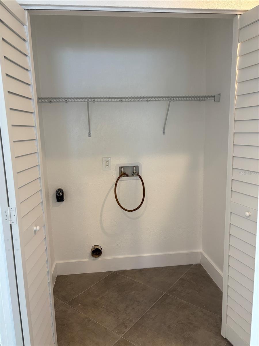 Image 26 of 34 For 5815 Erin Lane S D