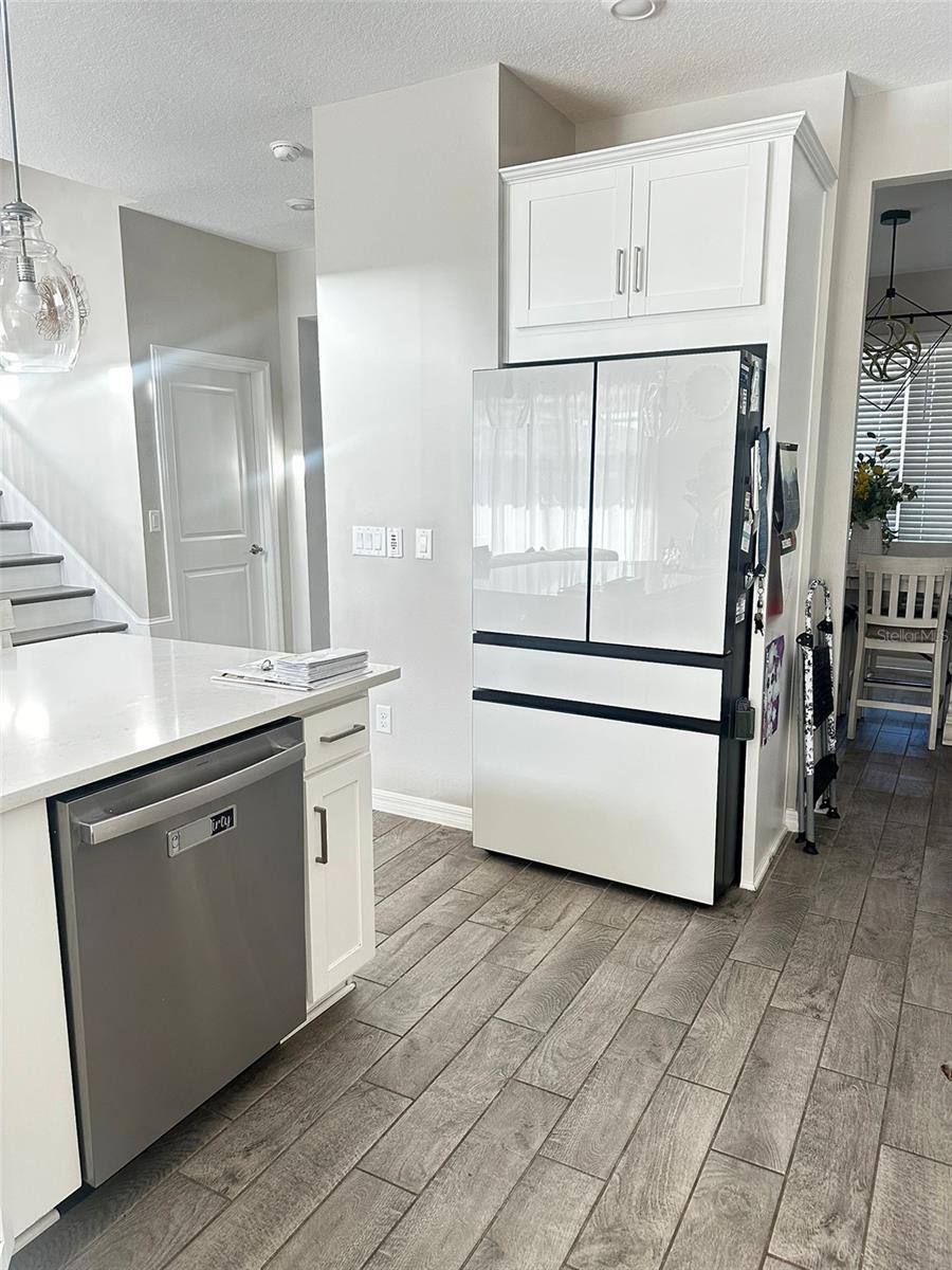 Image 23 of 82 For 33805 Astoria Circle