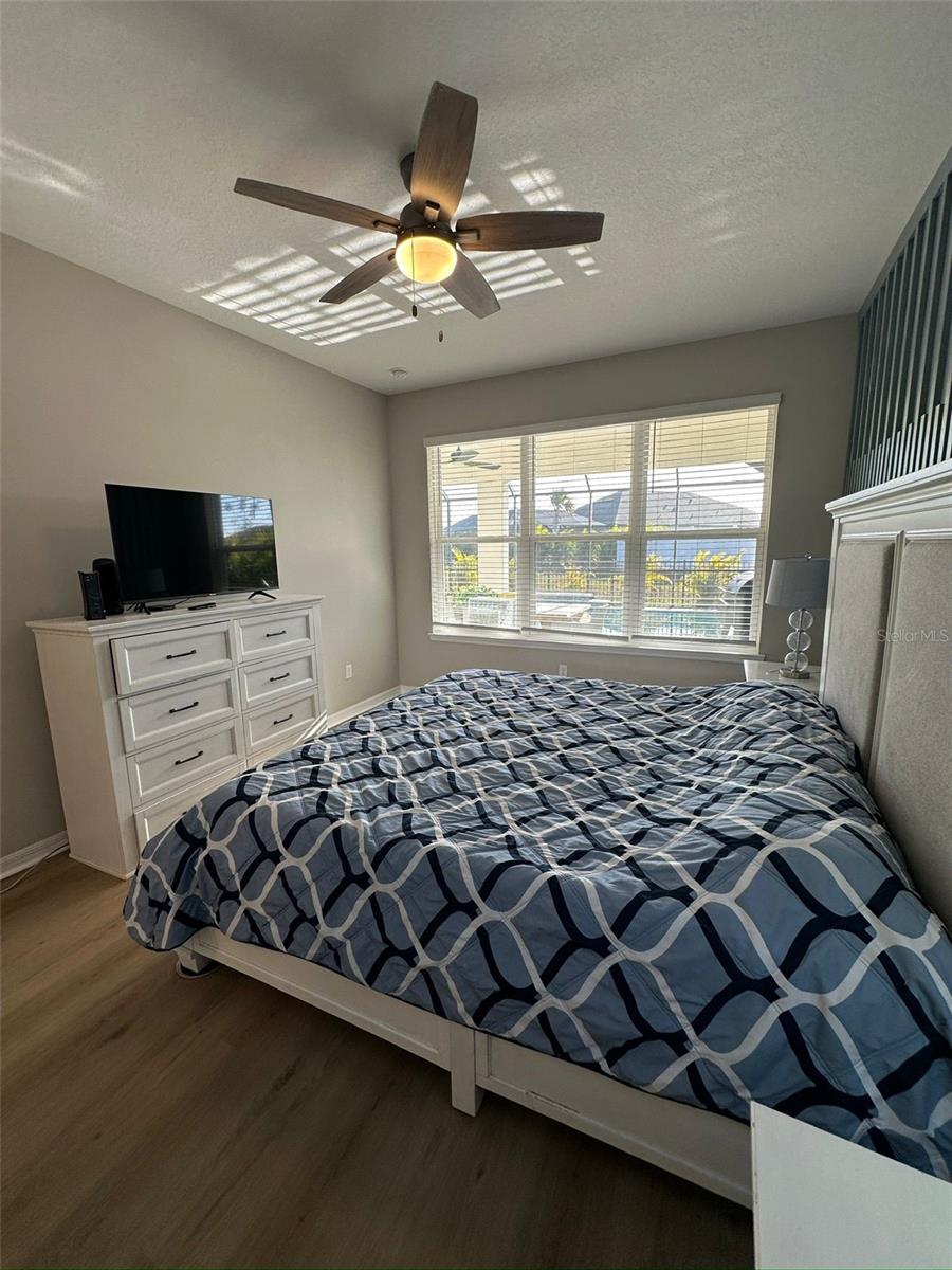 Image 28 of 82 For 33805 Astoria Circle