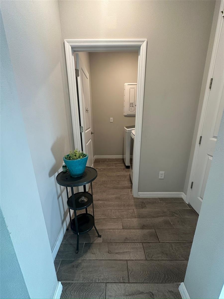 Image 75 of 82 For 33805 Astoria Circle