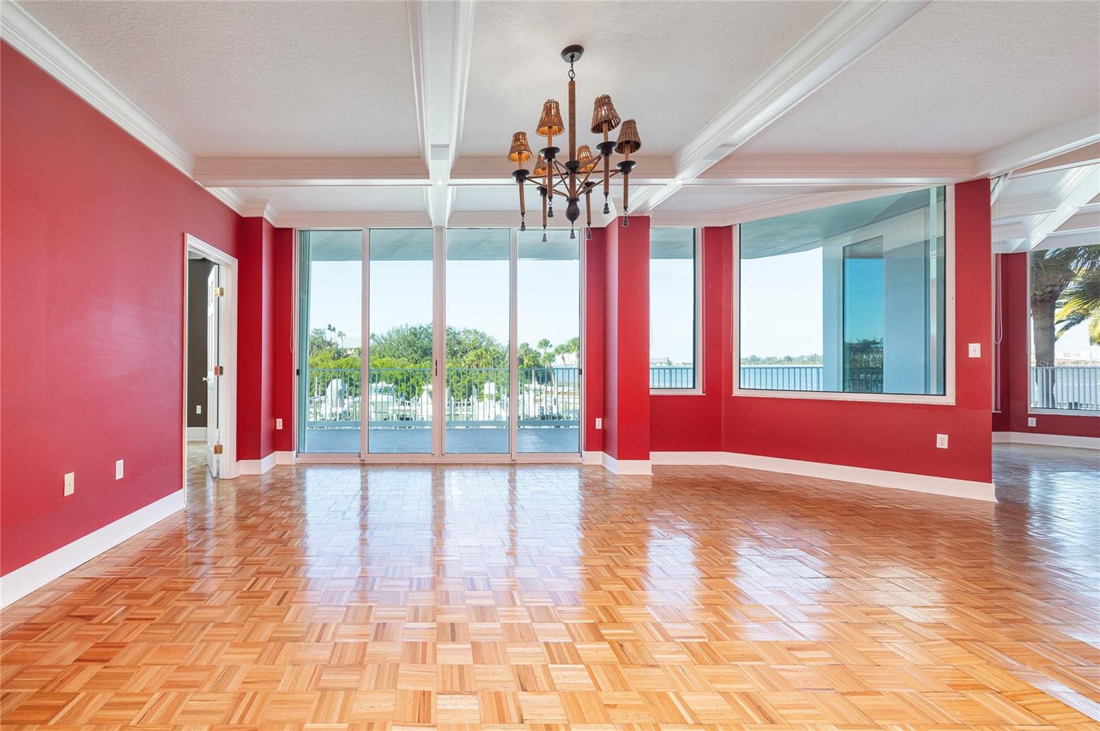 Image 12 of 58 For 2 Seaside Lane 103