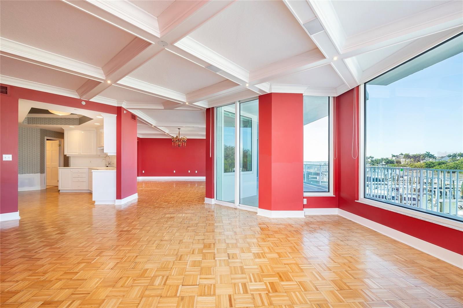 Image 15 of 58 For 2 Seaside Lane 103