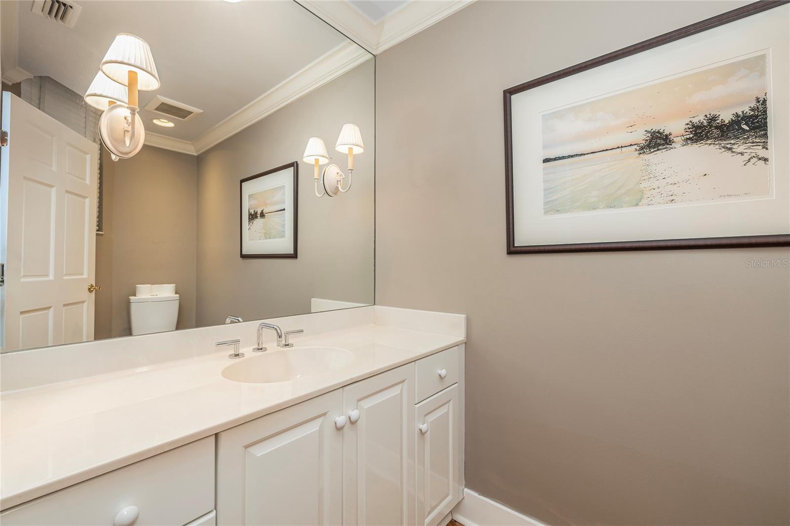 Image 36 of 58 For 2 Seaside Lane 103