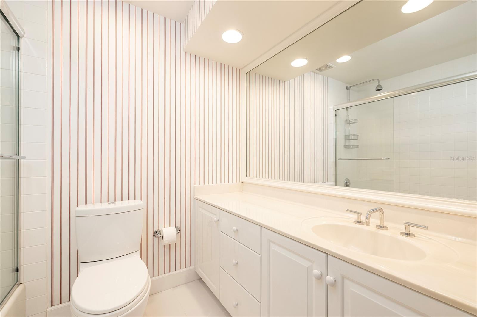 Image 41 of 58 For 2 Seaside Lane 103