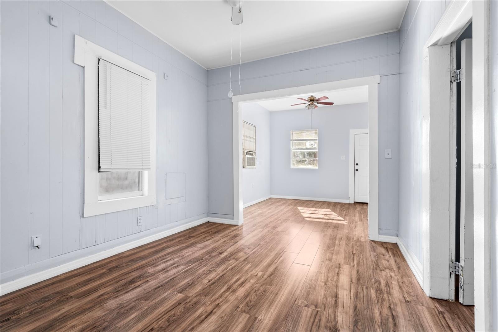 Image 8 of 33 For 2119 Chestnut Street