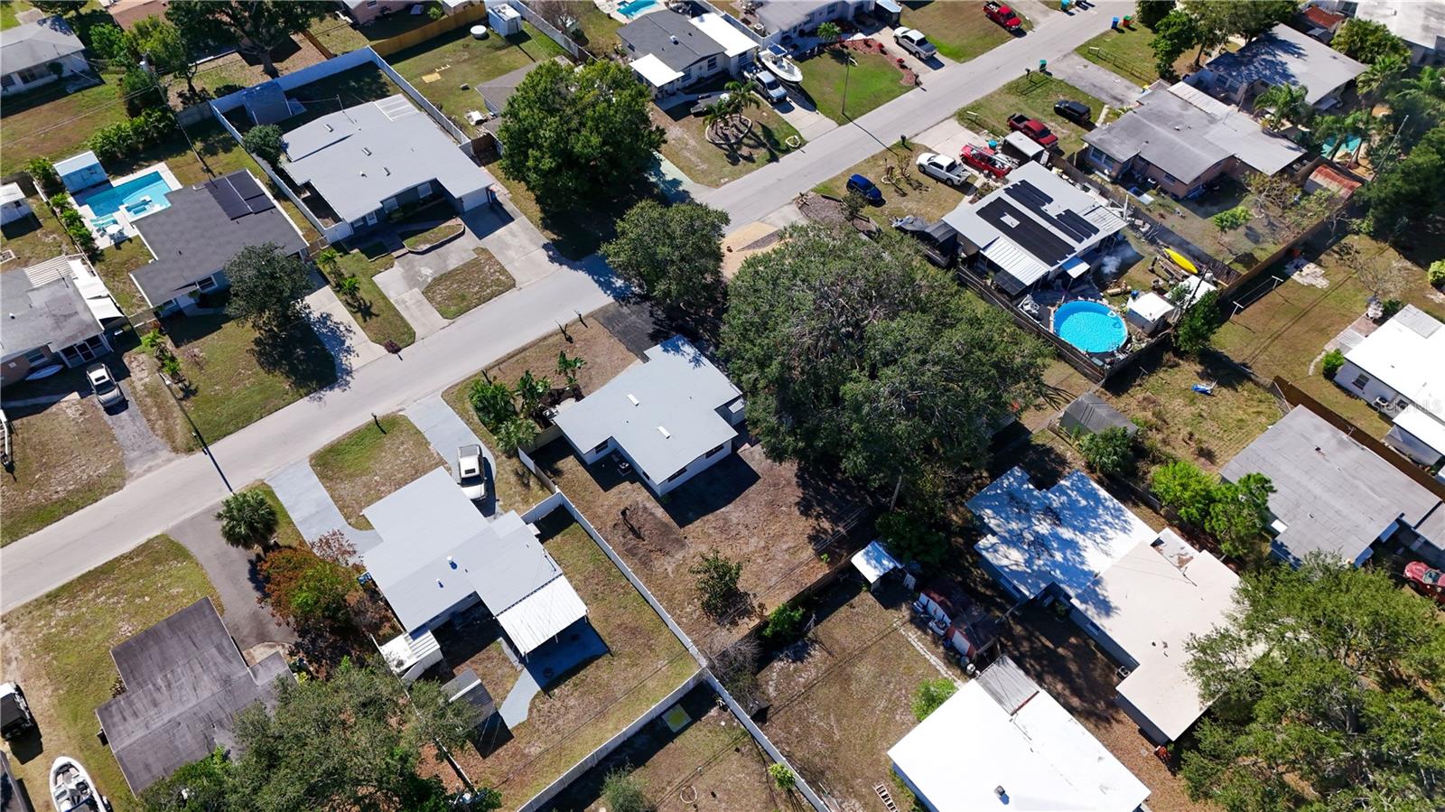 Image 30 of 32 For 10333 108th Avenue