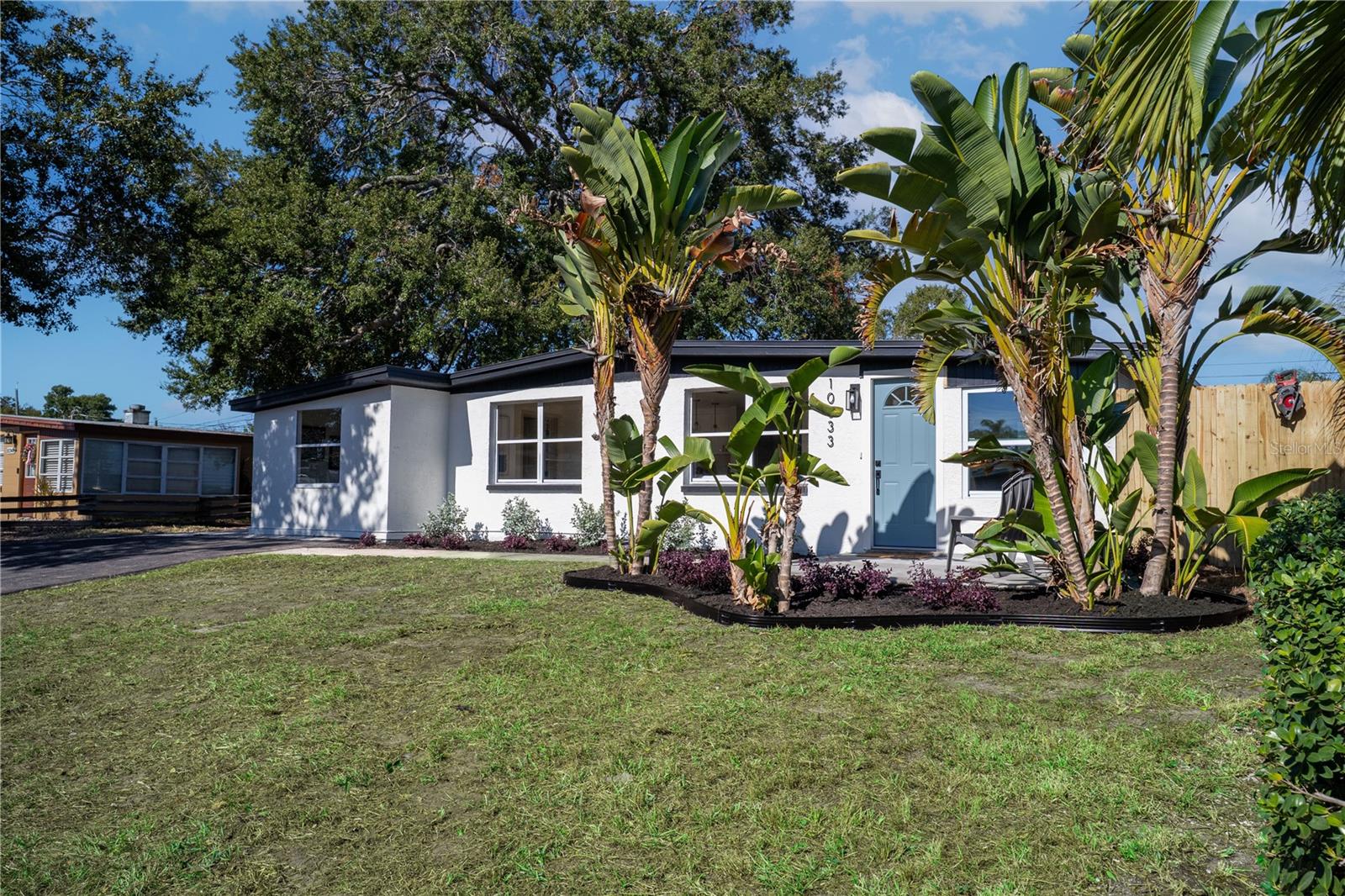 Image 31 of 32 For 10333 108th Avenue