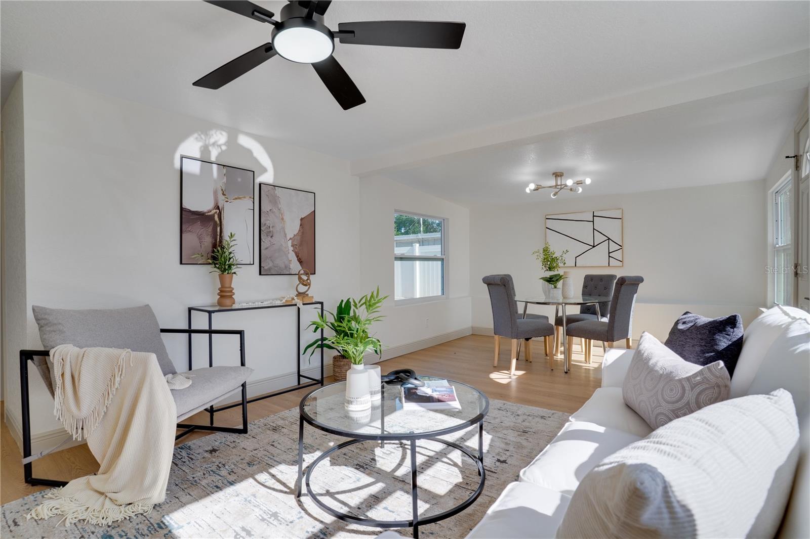 Image 6 of 32 For 10333 108th Avenue