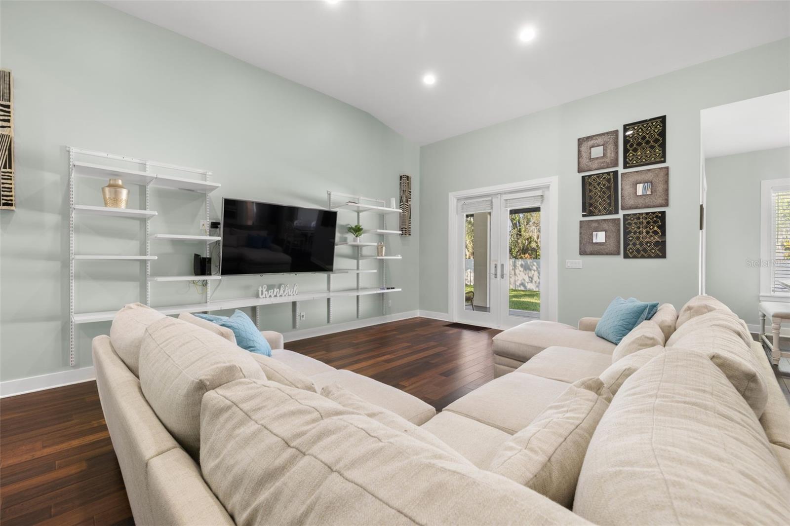 Image 13 of 69 For 3211 Moran Road