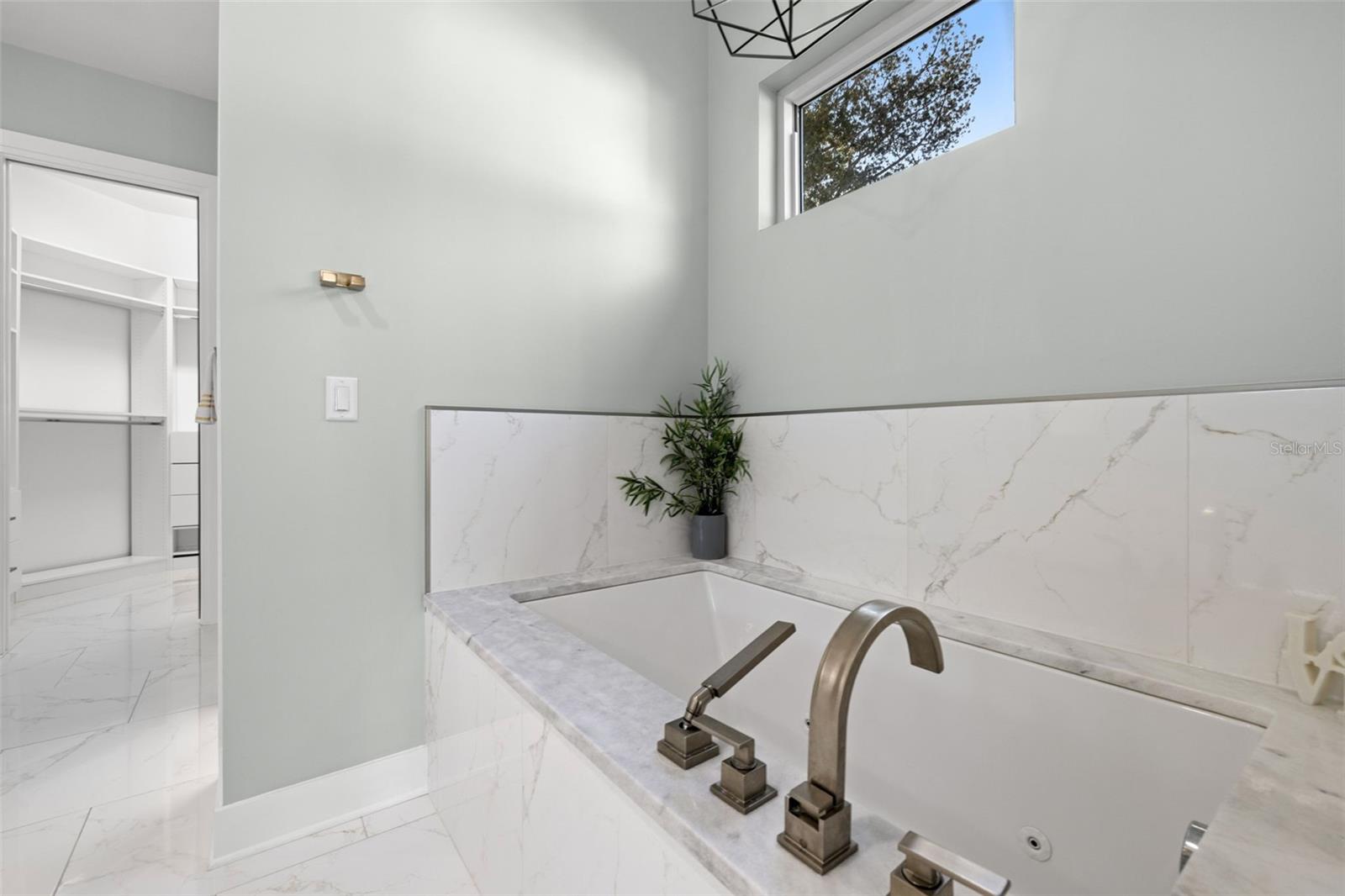 Image 29 of 69 For 3211 Moran Road