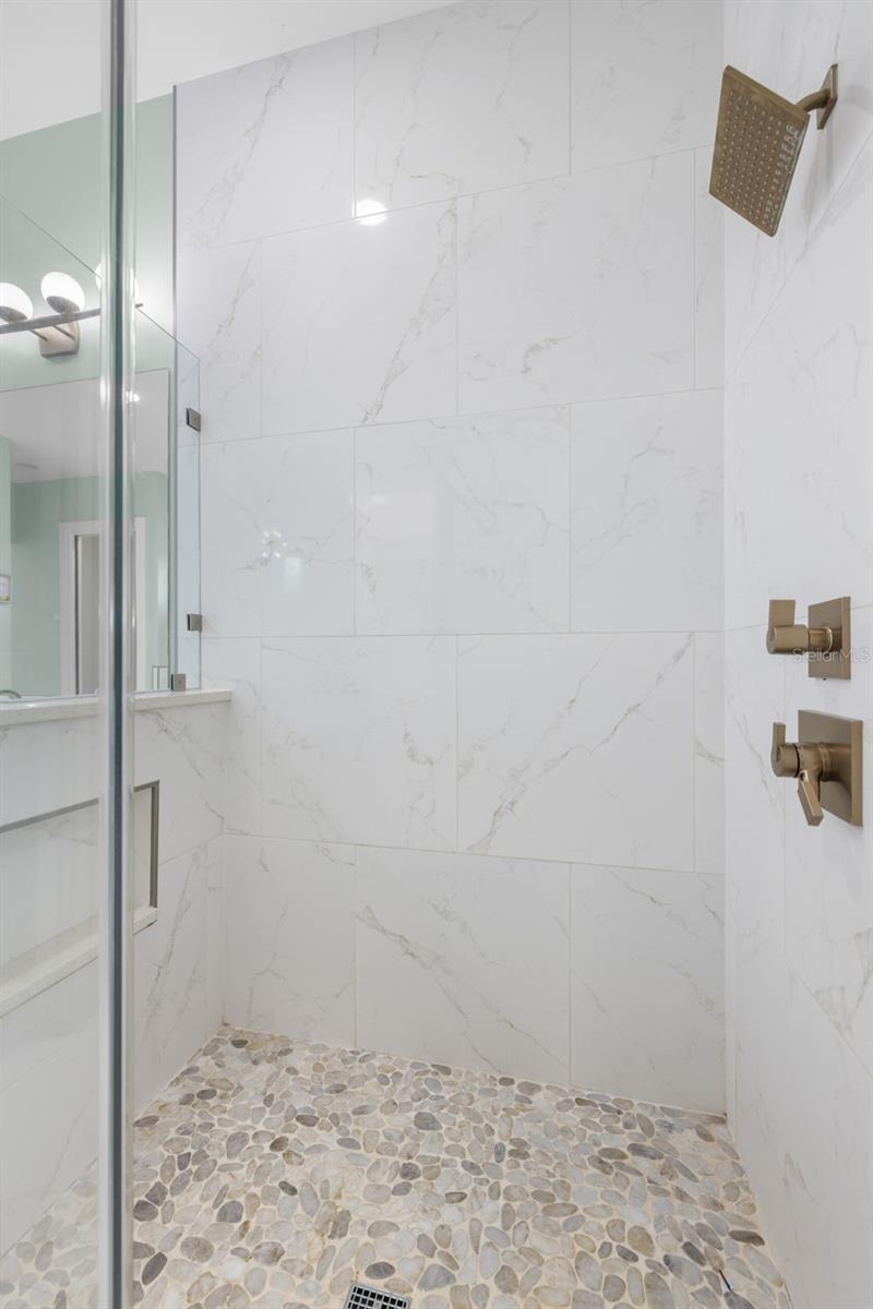 Image 32 of 69 For 3211 Moran Road