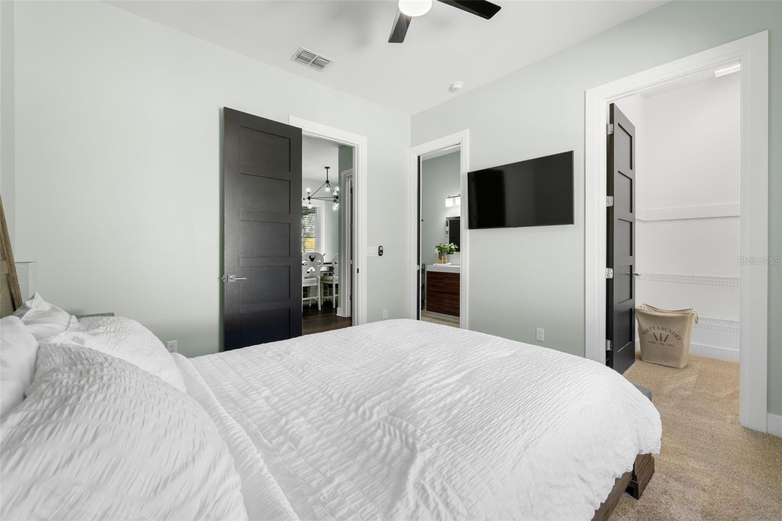 Image 37 of 69 For 3211 Moran Road