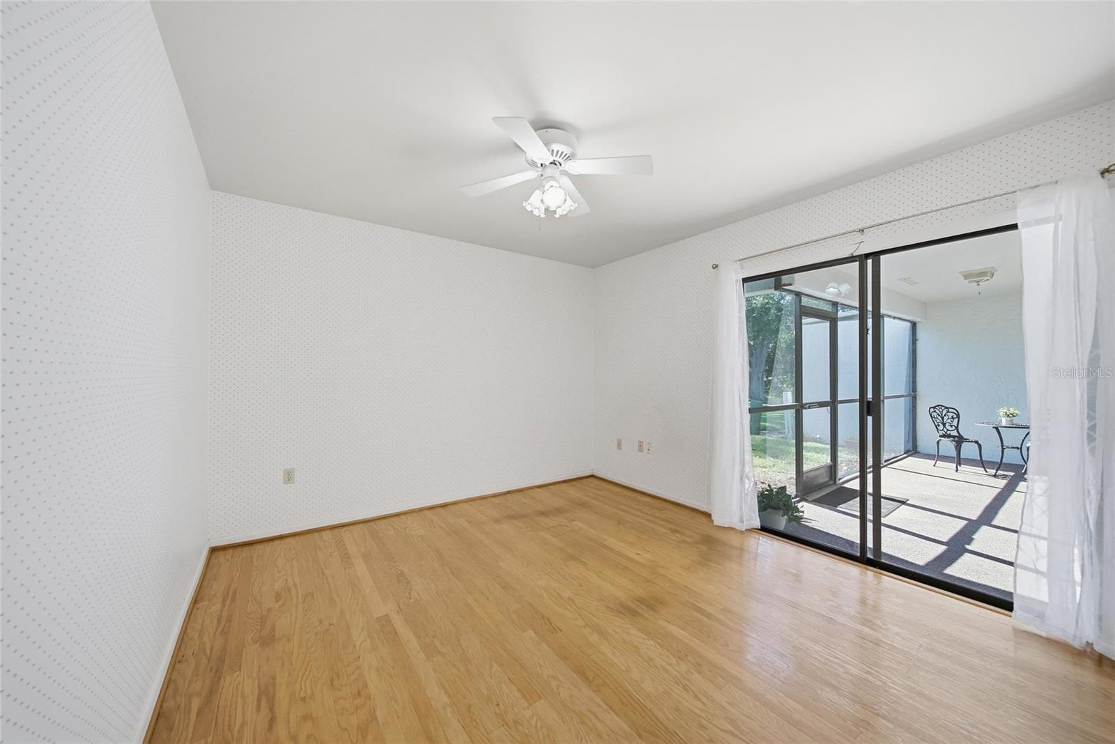 Image 15 of 56 For 4129 Northmeadow Circle