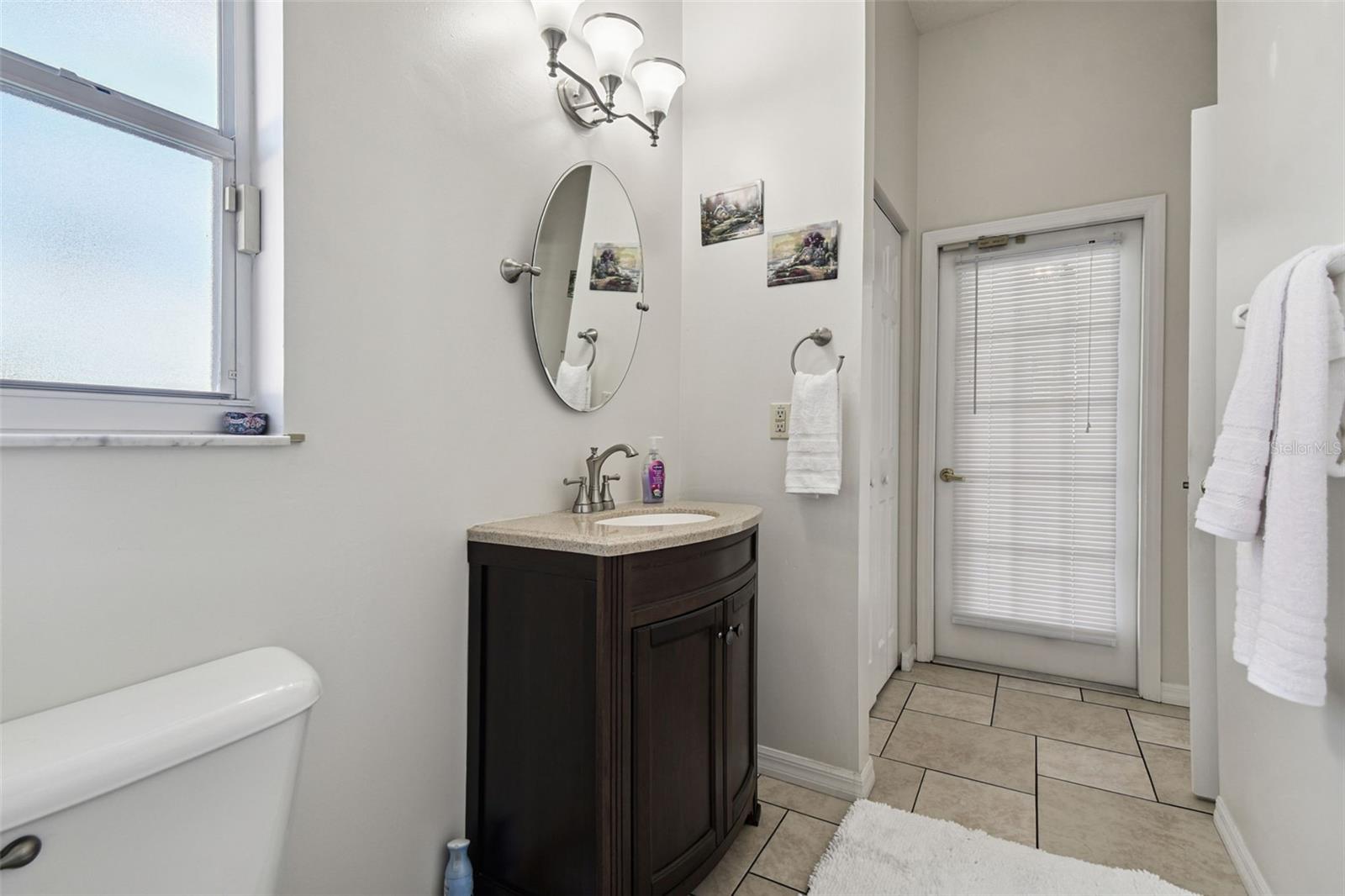 Image 28 of 94 For 7904 Portrait Court