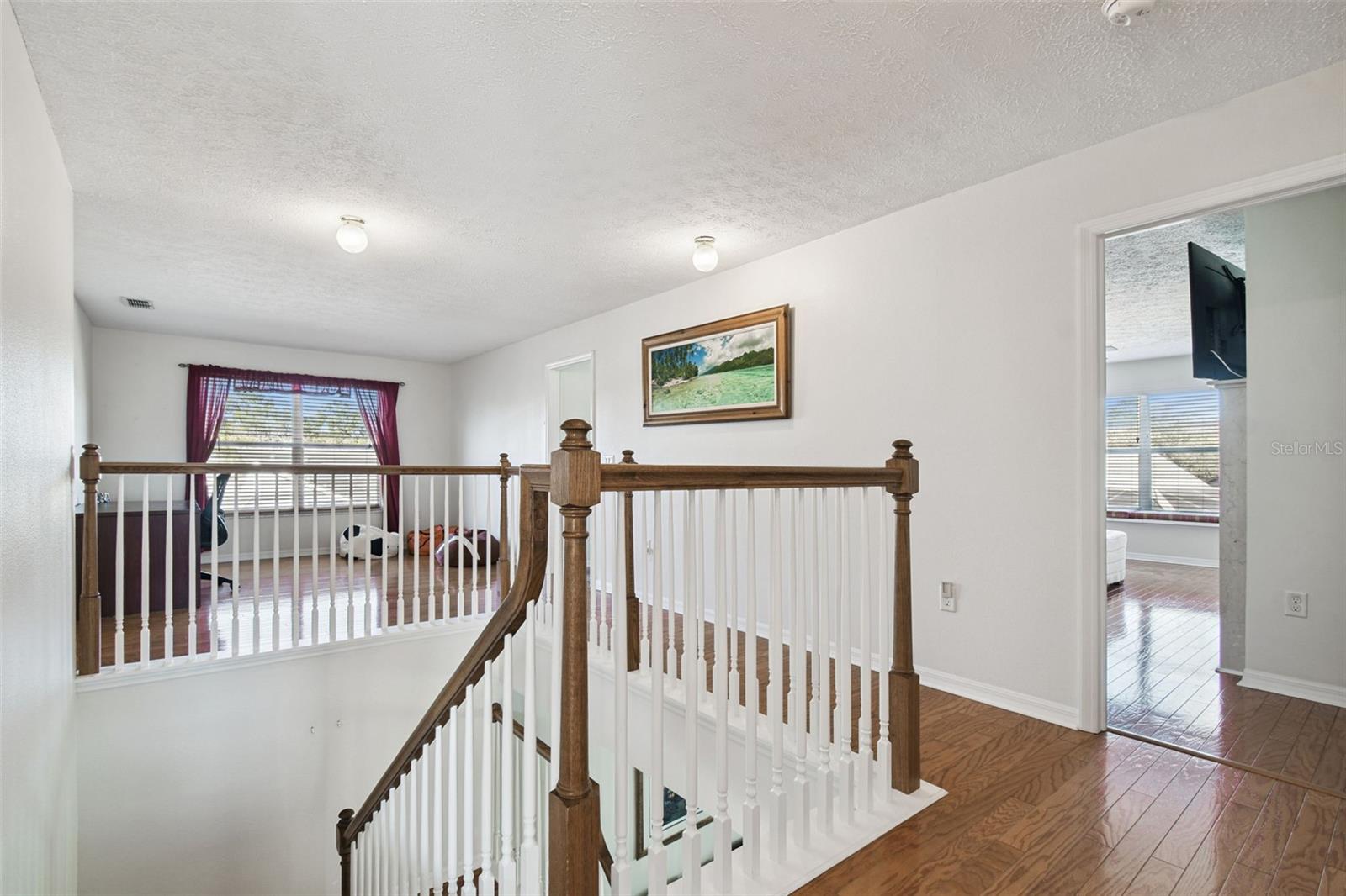 Image 41 of 94 For 7904 Portrait Court