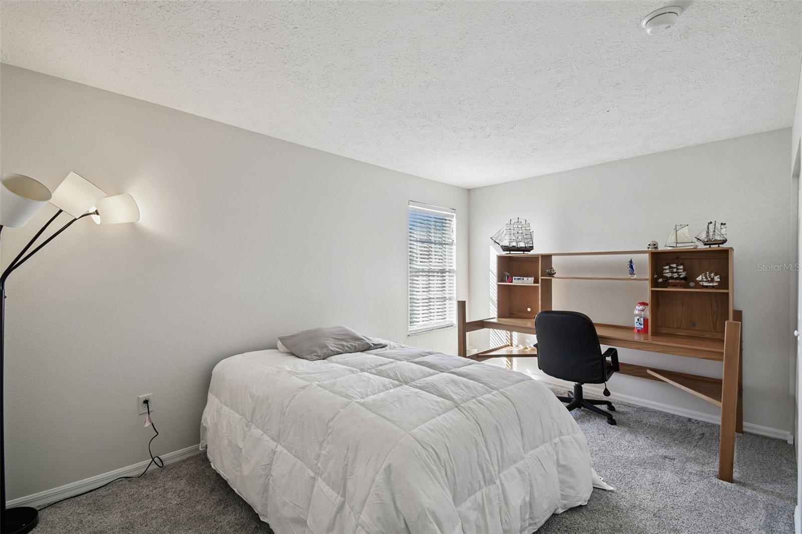 Image 49 of 94 For 7904 Portrait Court