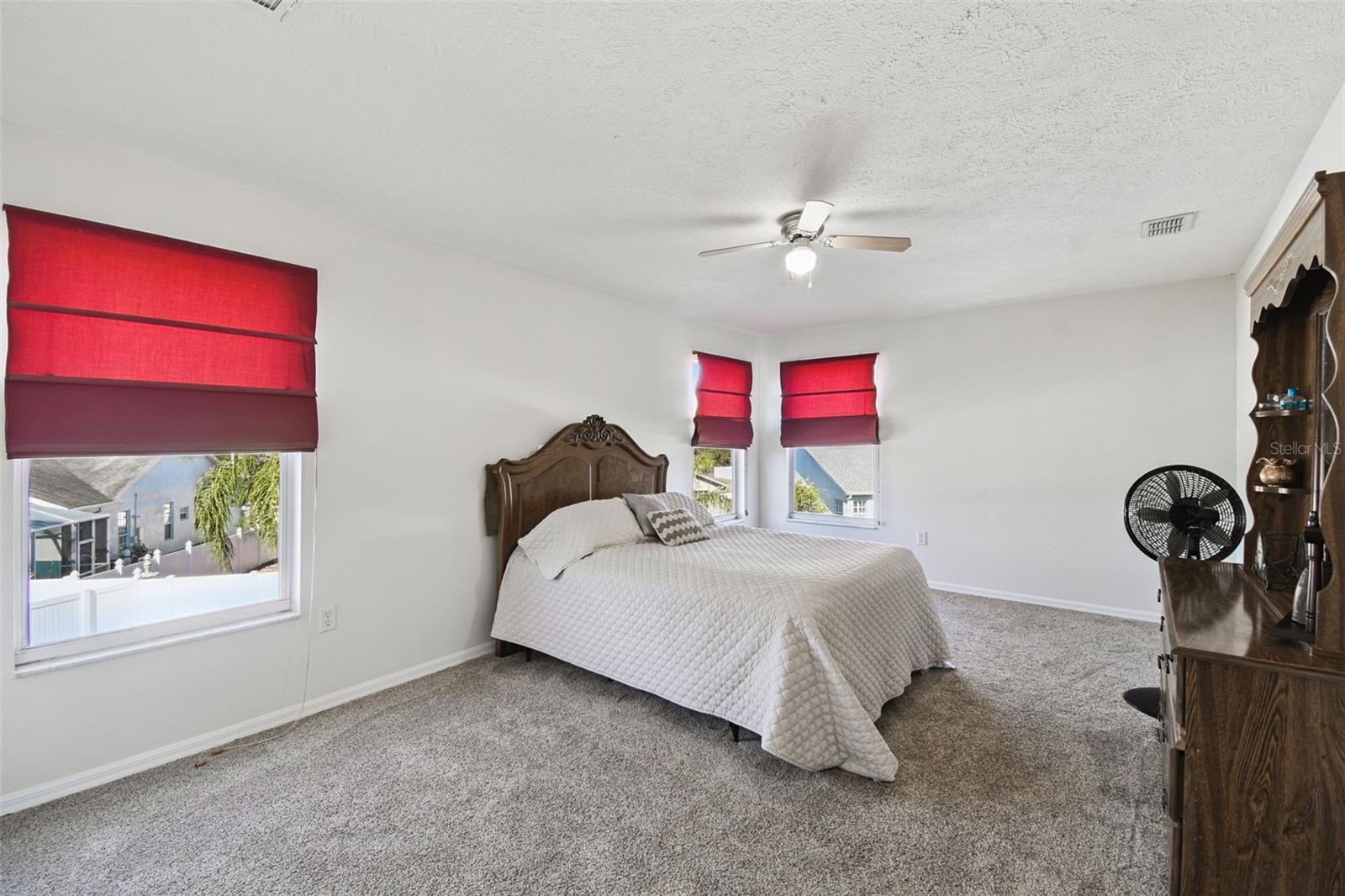 Image 56 of 94 For 7904 Portrait Court